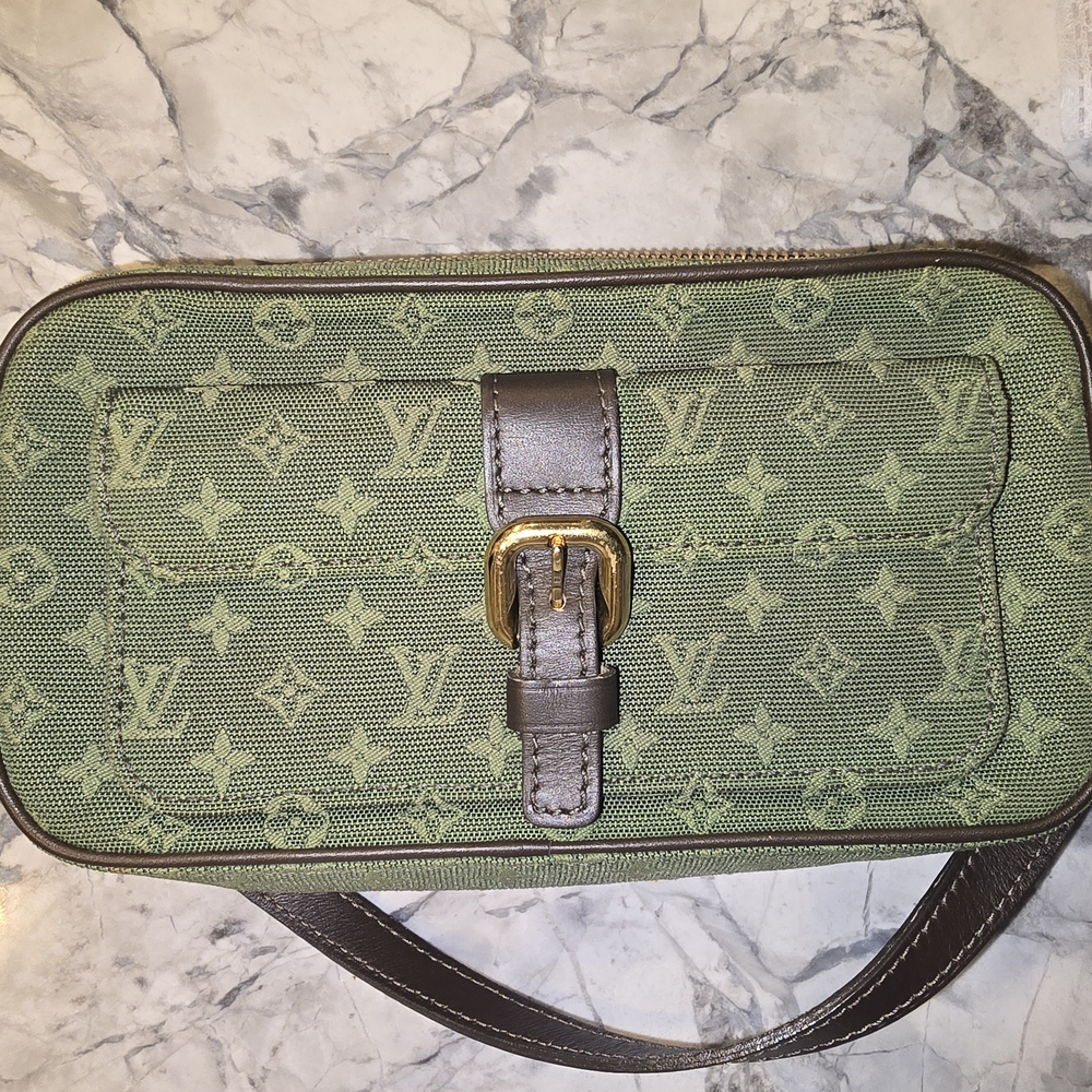 Louis Vuitton With COA Green Monogram Canvas Bag